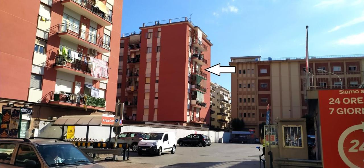 B & B Civico 6 Rooms Salerno Luaran gambar