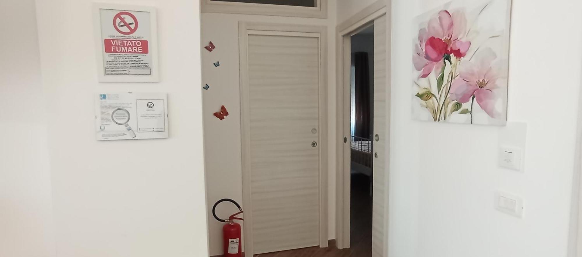 B & B Civico 6 Rooms Salerno Luaran gambar